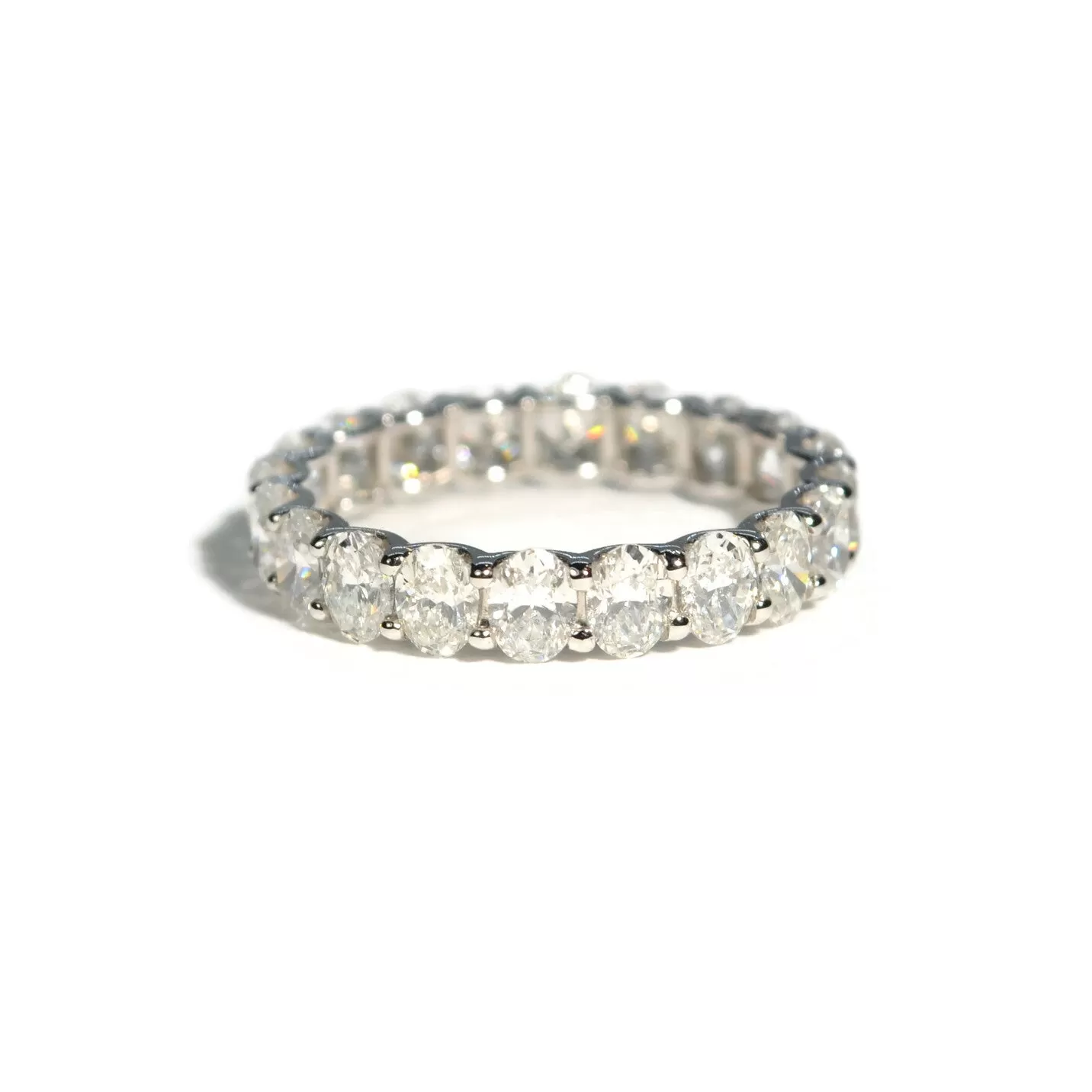 AFJ Diamond Collection - Eternity Band Ring with Oval Diamonds 2.77 carats, 18k White Gold