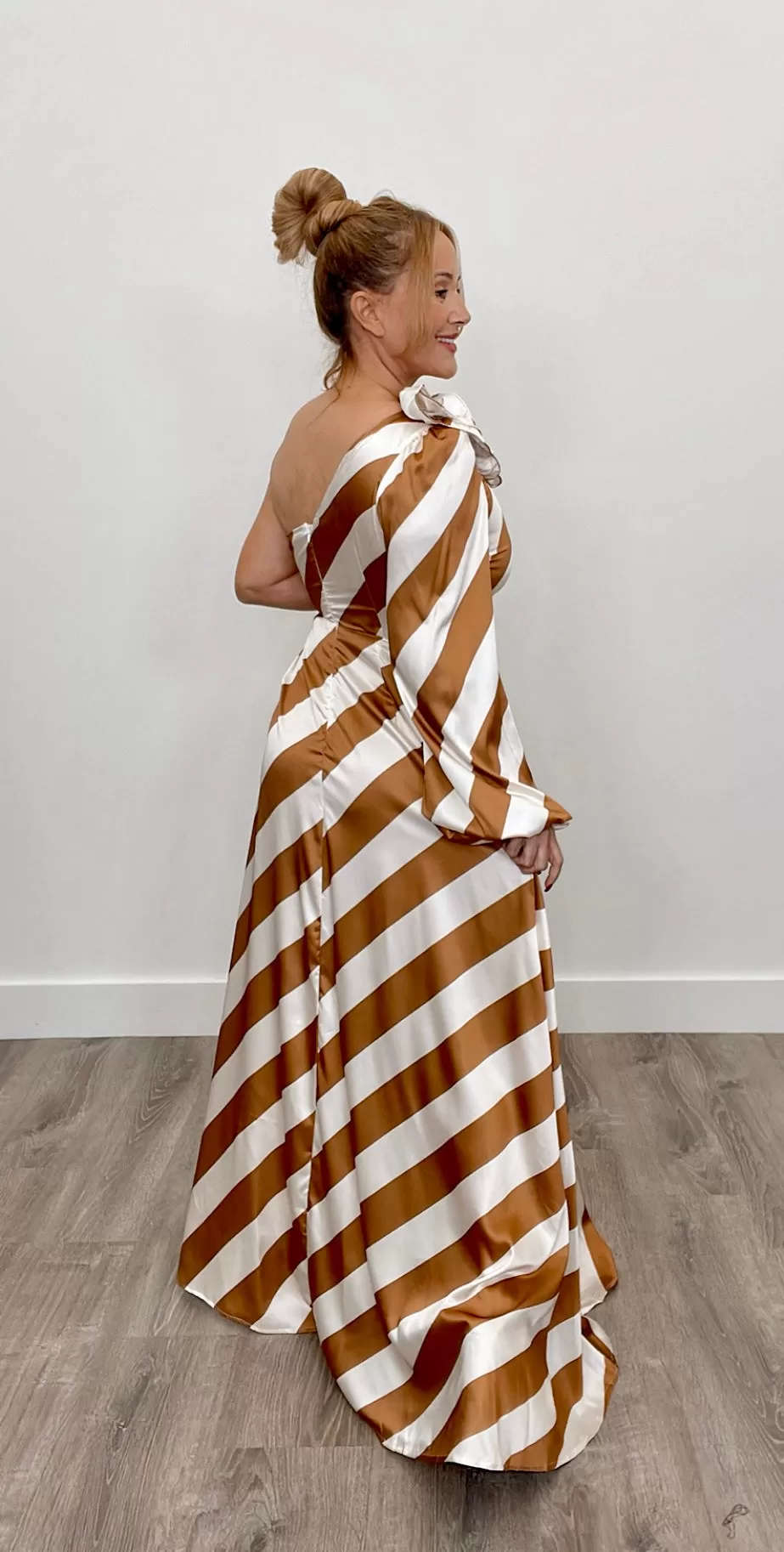 Bellucci Striped One Shoulder Maxi Gold