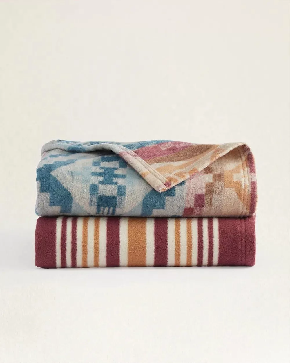 Carico Lake/Stripe Cotton Throw Pack