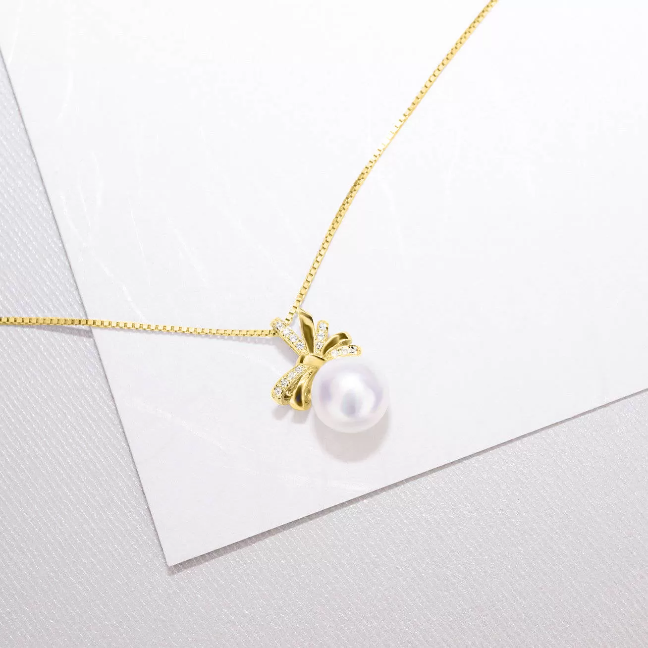 Elegant Freshwater Pearl Necklace WN00421