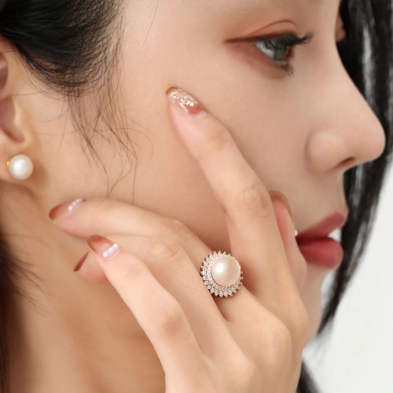 Elegant Freshwater Pearl Ring WR00138