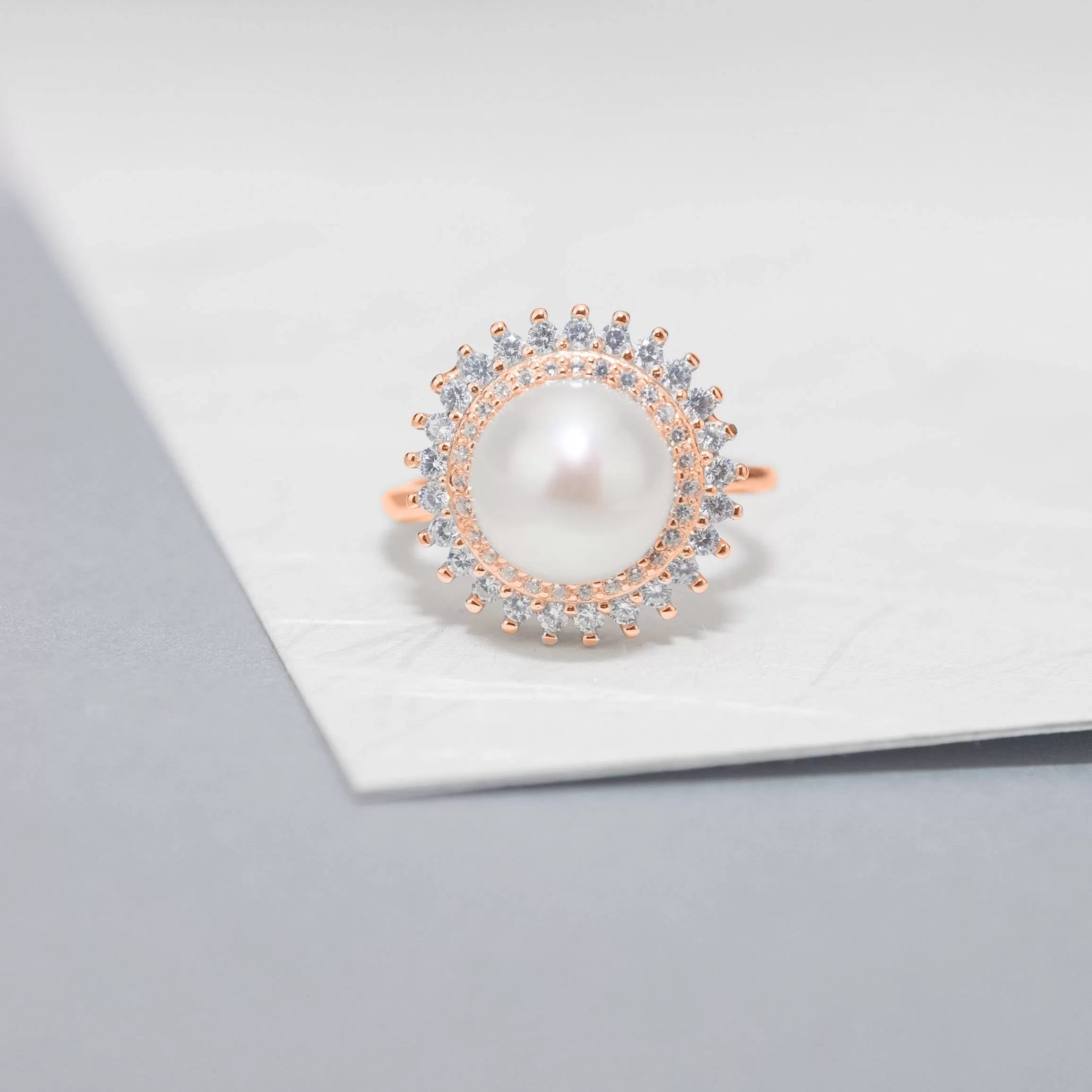 Elegant Freshwater Pearl Ring WR00138