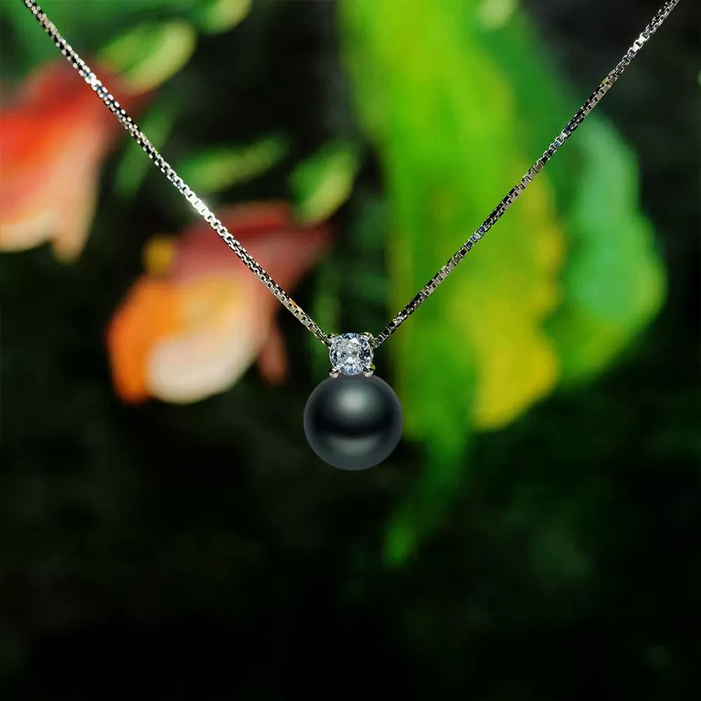 Elegant Tahitian Pearl Necklace WN00405