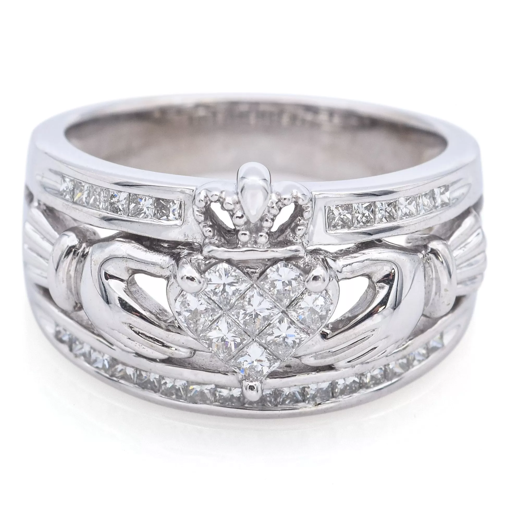 Estate 14K White Gold 0.66 TCW Diamond Claddagh Band Ring Size 7.5