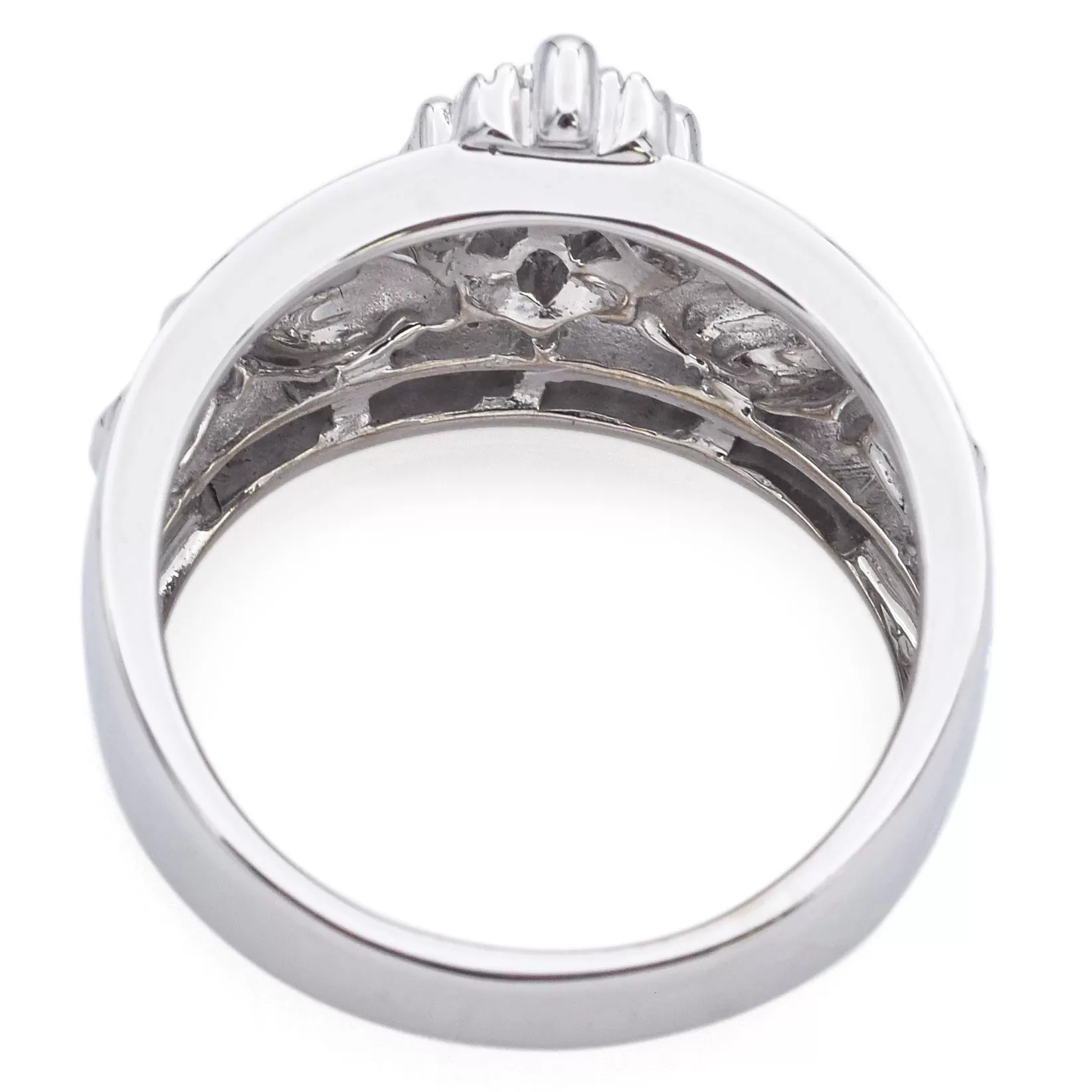 Estate 14K White Gold 0.66 TCW Diamond Claddagh Band Ring Size 7.5