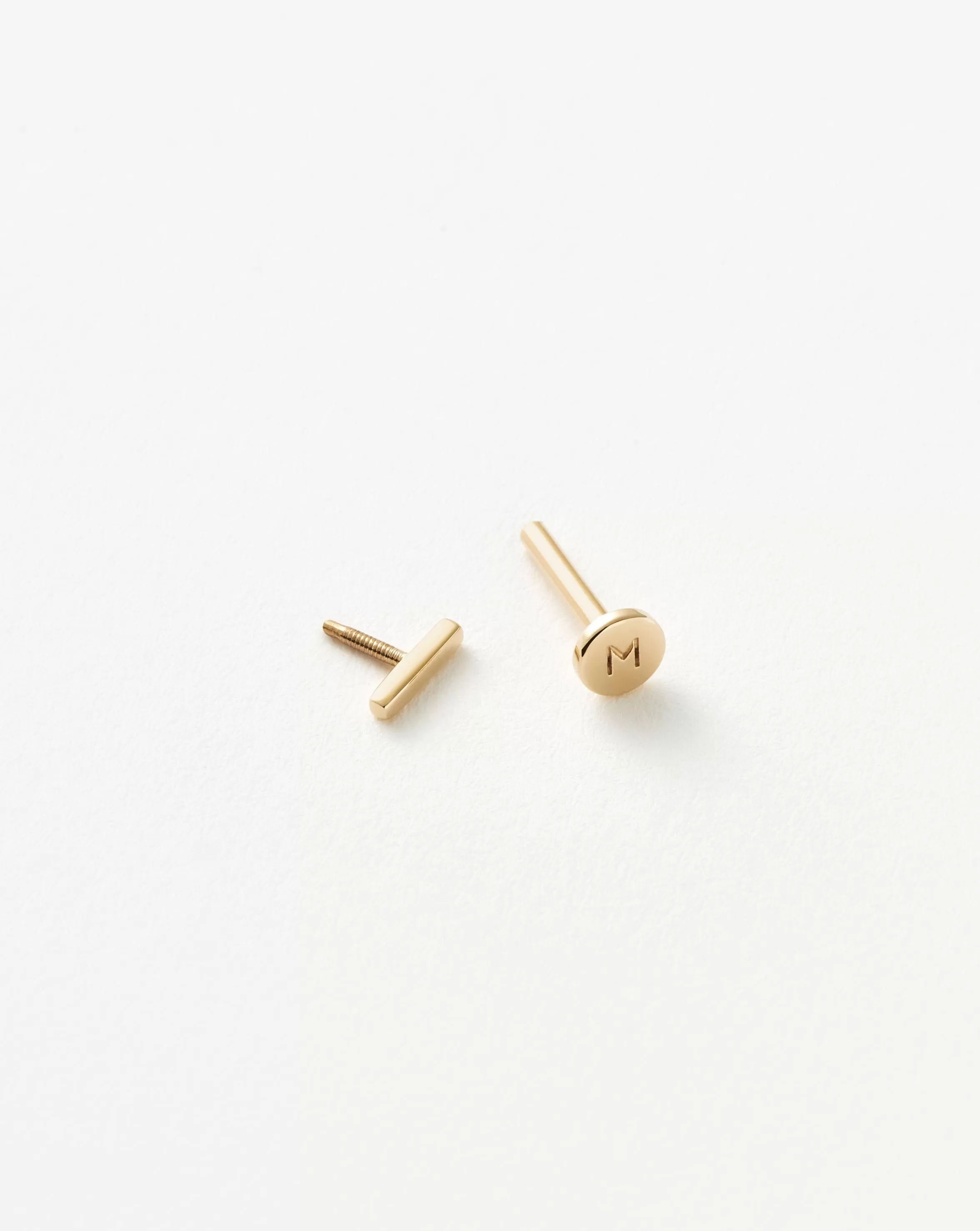 Fine Bar Single Labret Stud Earring