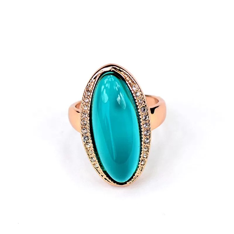 Like a Princess Oval Emerald Ring