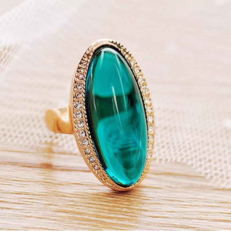 Like a Princess Oval Emerald Ring