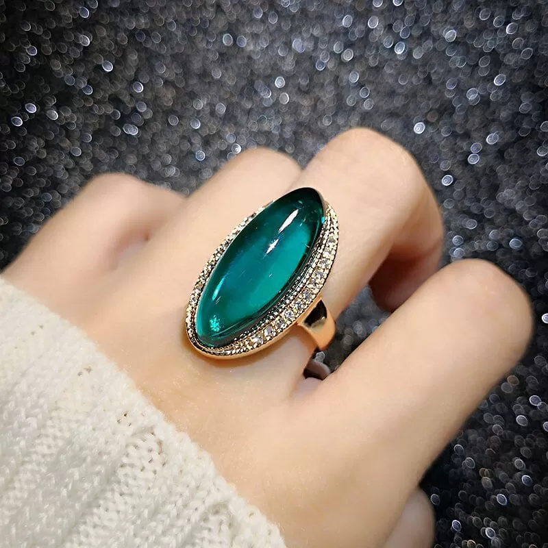 Like a Princess Oval Emerald Ring