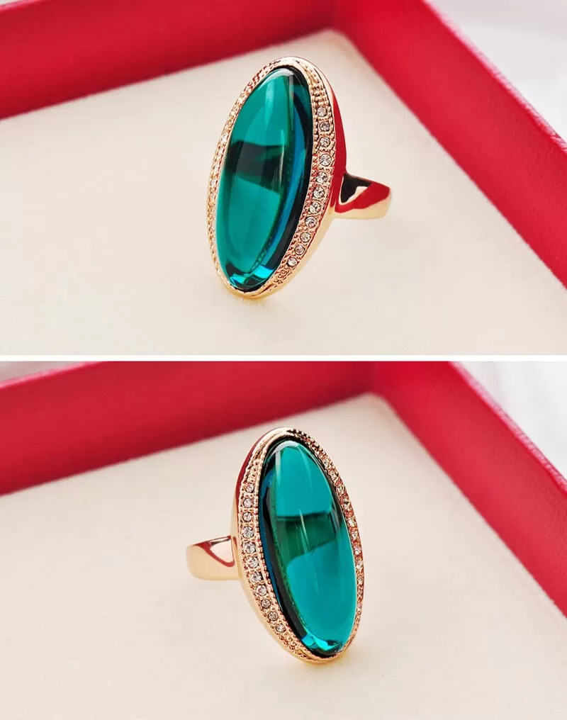 Like a Princess Oval Emerald Ring