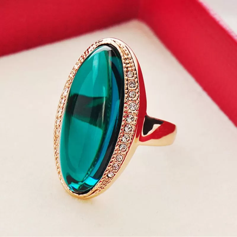 Like a Princess Oval Emerald Ring