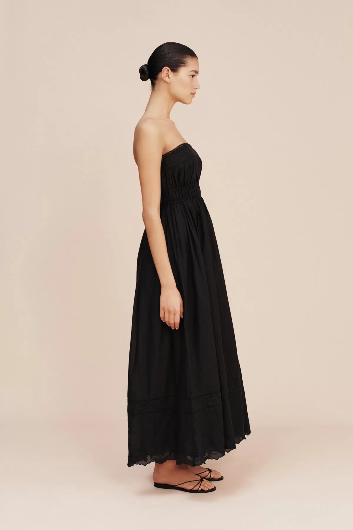 MYLAH STRAPLESS DRESS - BLACK