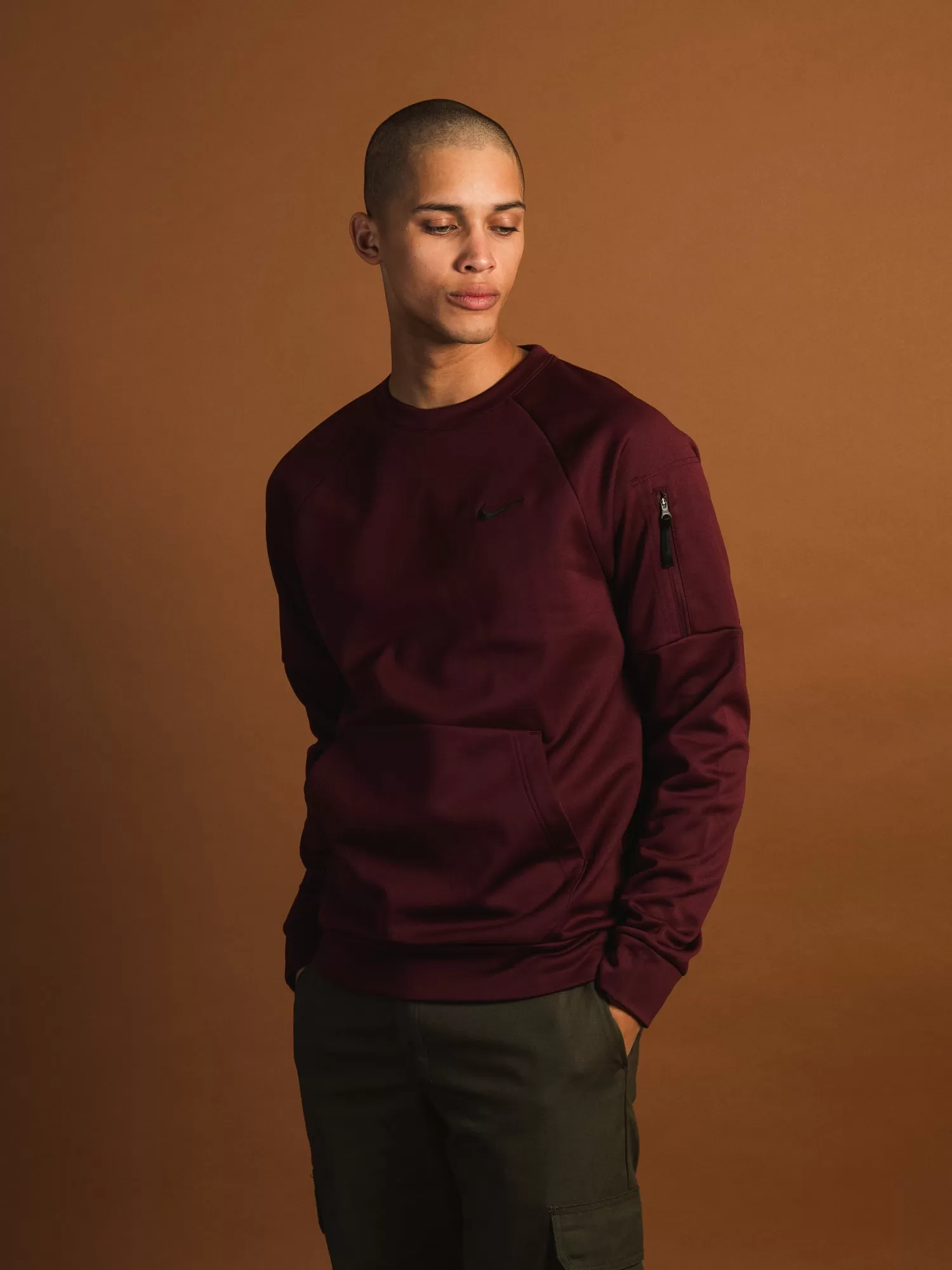 NIKE THERMA-FIT CREWNECK