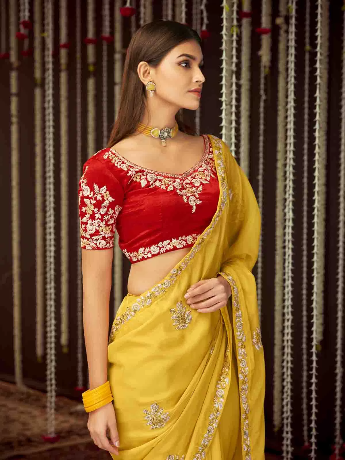 Odette Women Yellow Organza Embroidered Saree With Unstitched Blouse