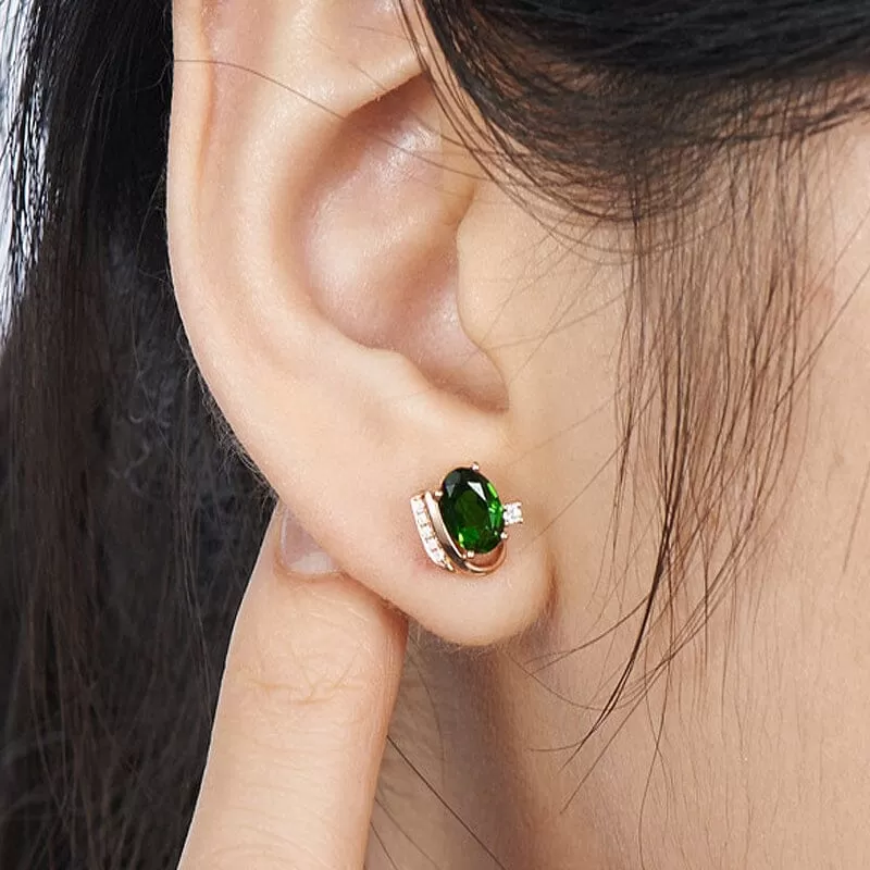 Pretty Oval Shape Emerald Stud Earrings