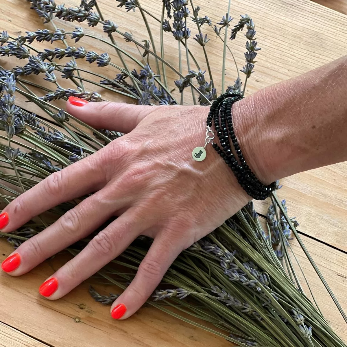 Purrfect Love Wrap Bracelet: Reflecting Unconditional Cat Affection