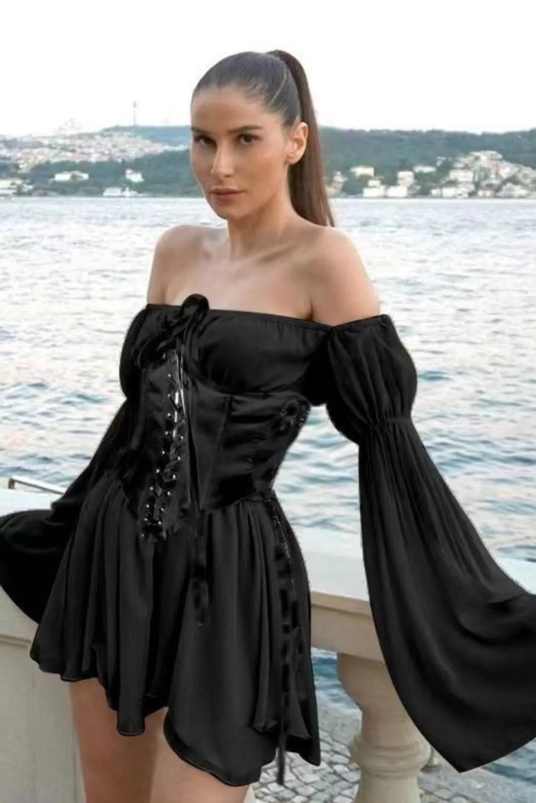 Rochie 'Black Wave' - Rochie de vara, cu corset si maneci lejere, neagra