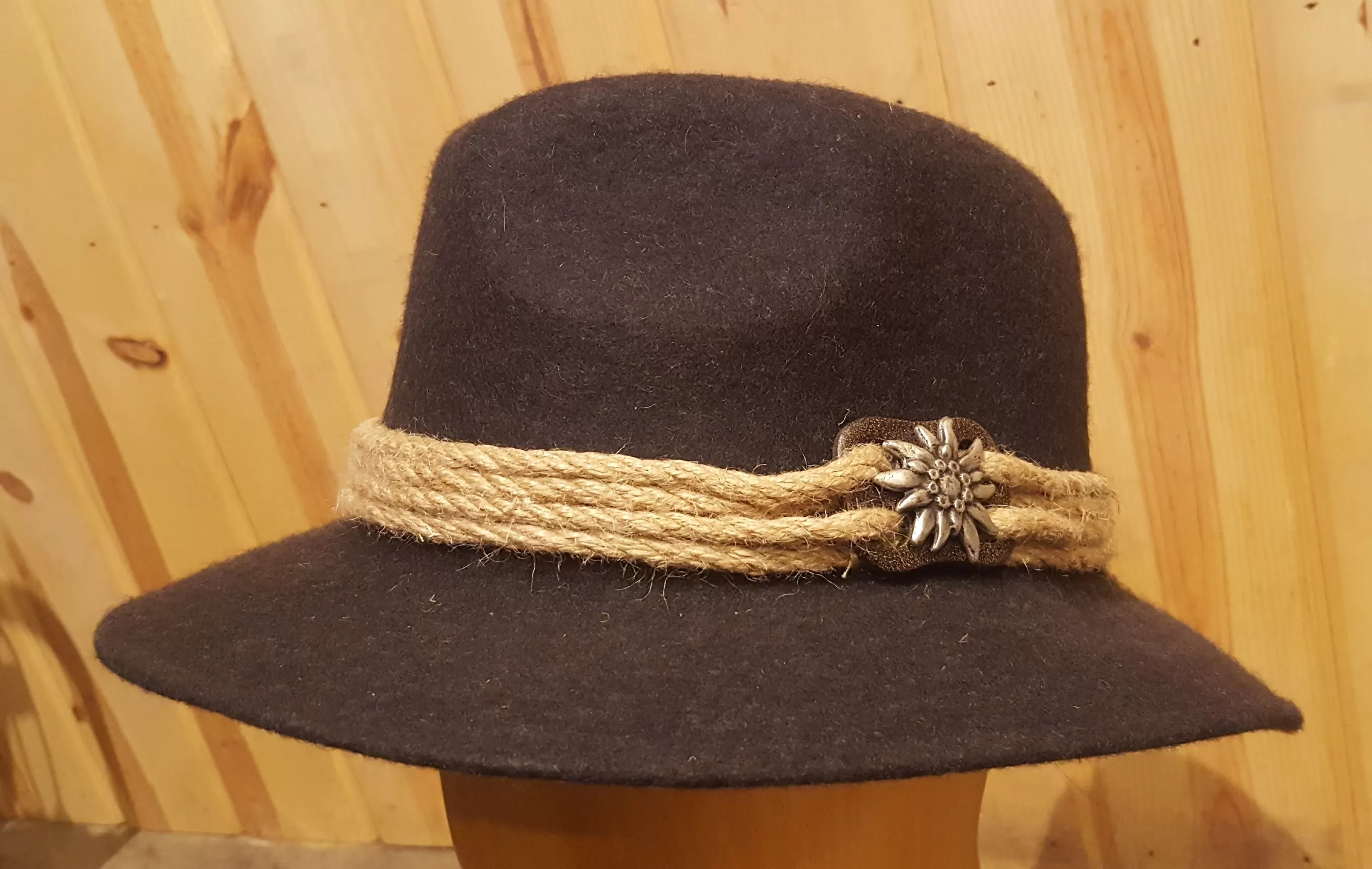 Trachten Hat with Coin, Edelweiss, Antler Piece or Antler Rosette